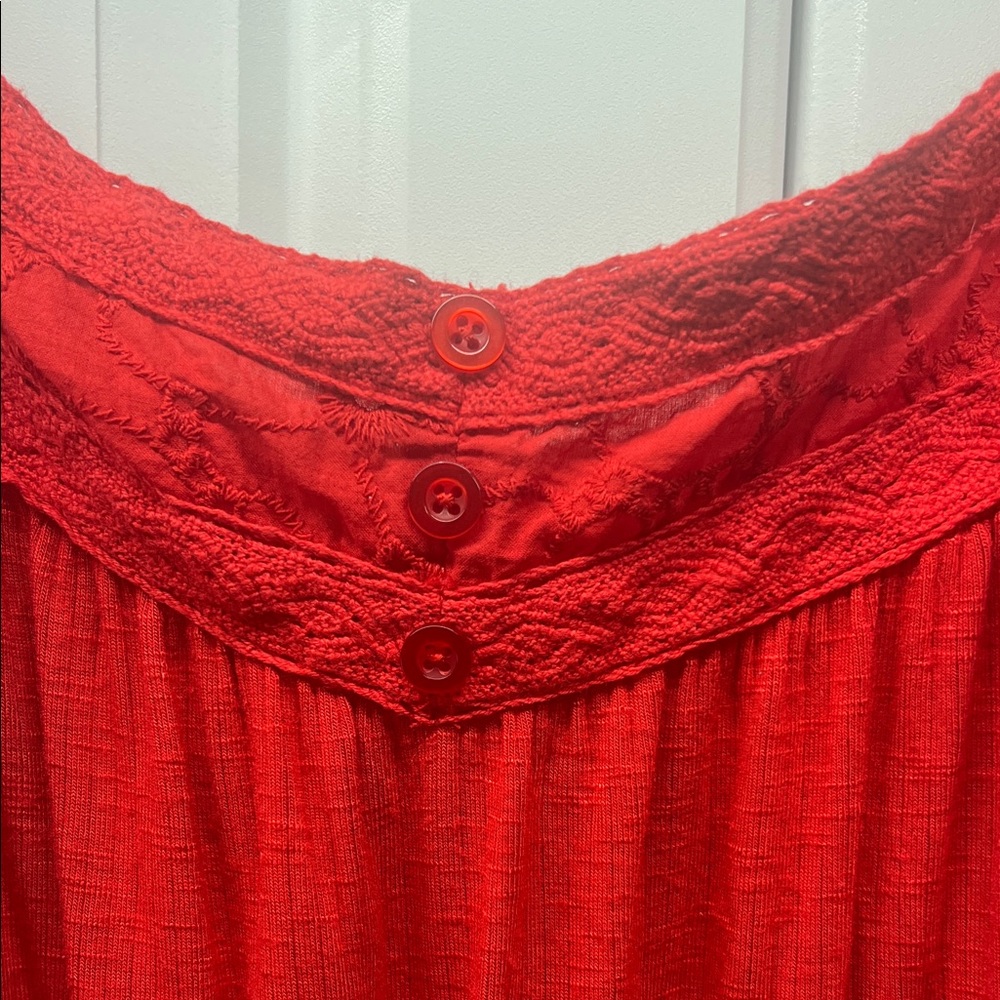 Maurices Plus Size 3X Red Ruffled Strap Top with Side Detail